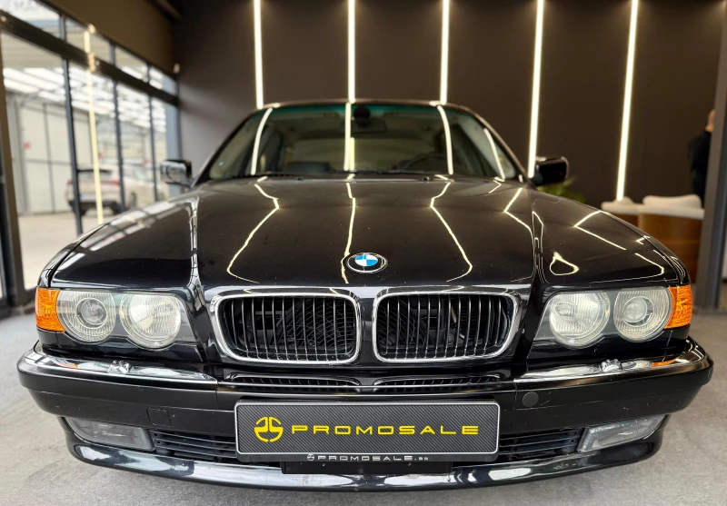 BMW 740 Long* Подгрев* Щори* Лизинг* V8, снимка 2 - Автомобили и джипове - 51486206
