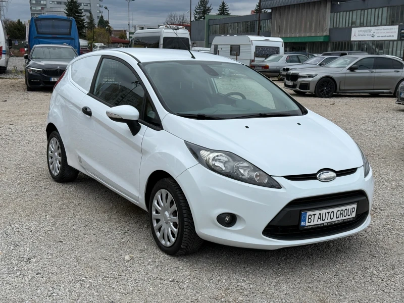 Ford Fiesta 1.25i * * ТОВАРНА* * 130000КМ* * 