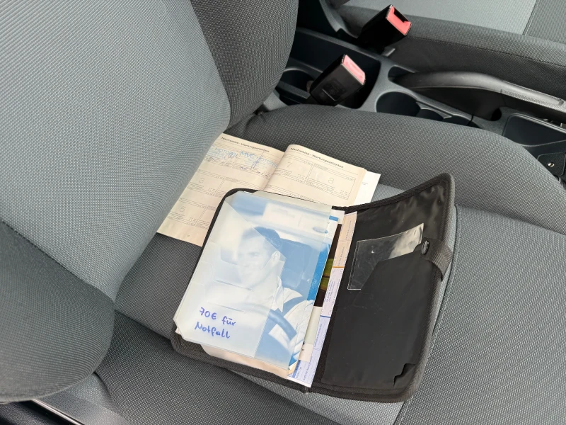 Ford Fiesta 1.25i * * ТОВАРНА* * 130000КМ* * , снимка 14 - Автомобили и джипове - 52391209