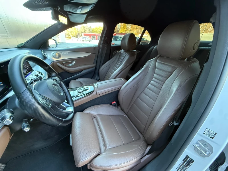 Mercedes-Benz E 220 ///AMG 63s Optic/FullDigitall/Ambient/Exclusive, снимка 10 - Автомобили и джипове - 52582065