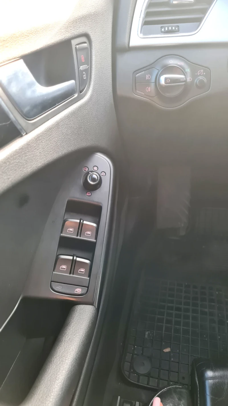 Audi A4, снимка 12 - Автомобили и джипове - 52950519