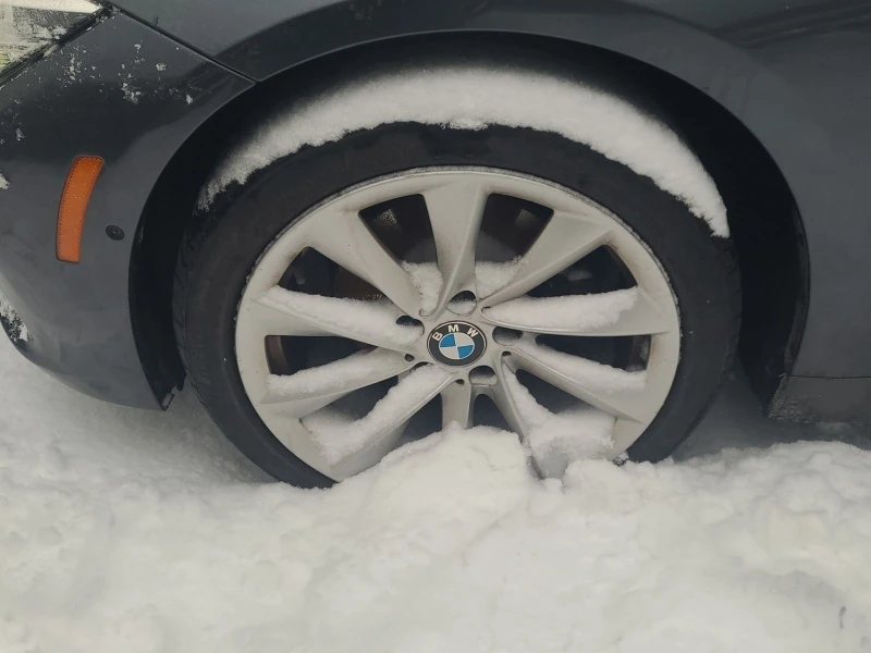 BMW 330 XDRIVE С РЕГИСТРАЦИЯ & АВТО КРЕДИТ, снимка 7 - Автомобили и джипове - 53263568