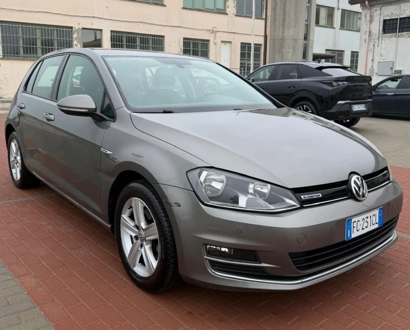 VW Golf Очакван внос, снимка 3 - Автомобили и джипове - 53273282