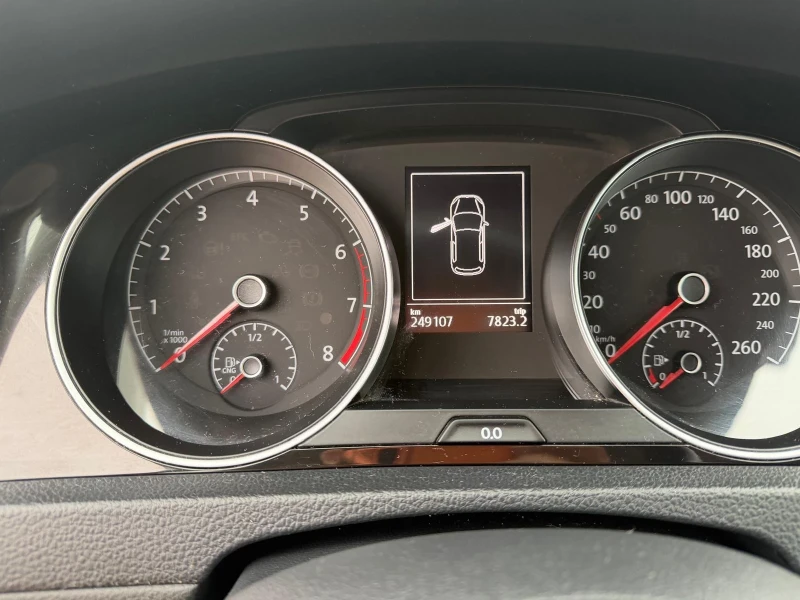 VW Golf Очакван внос, снимка 13 - Автомобили и джипове - 53273282