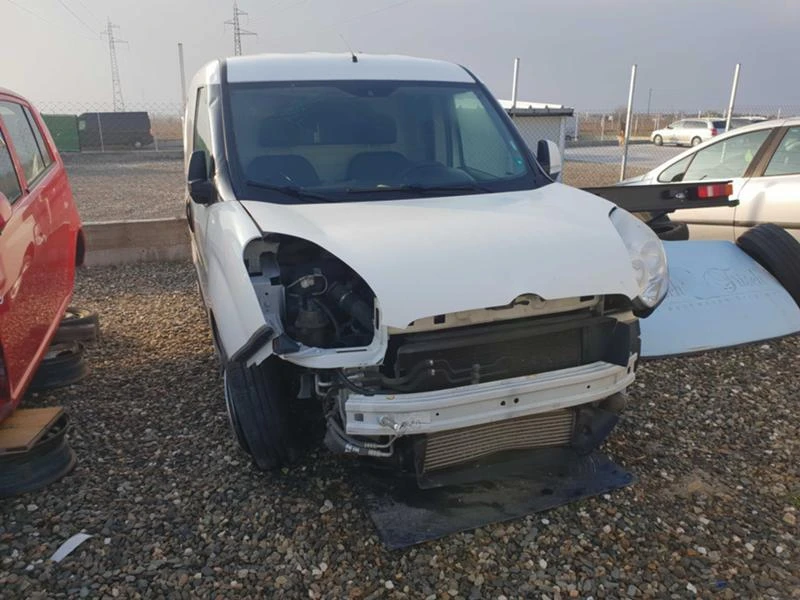 Fiat Doblo 1.6 JTD ЗА ЧАСТИ, снимка 1 - Автомобили и джипове - 35339685