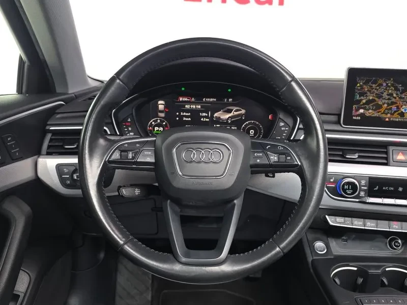 Audi A4 2.0 Tdi, снимка 13 - Автомобили и джипове - 53885256