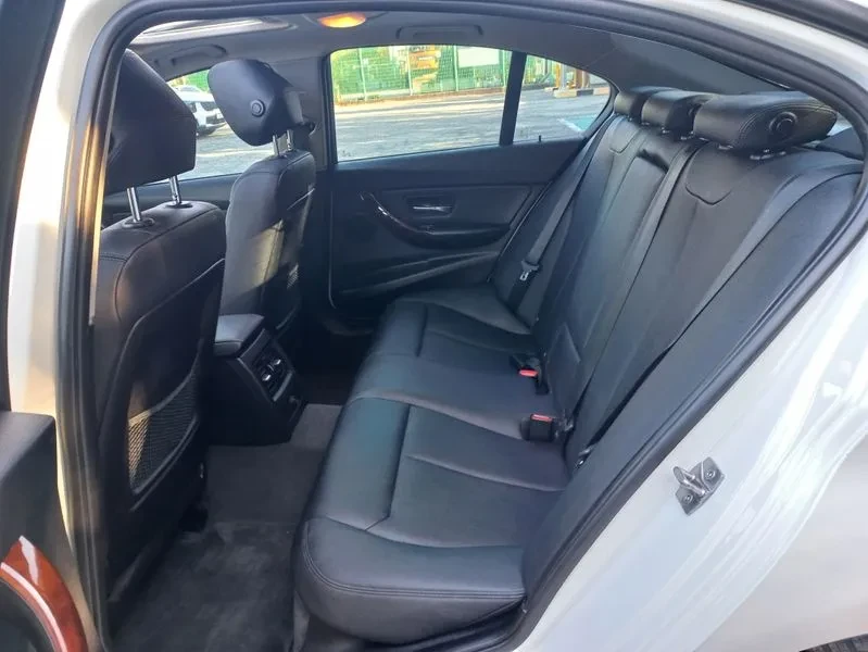BMW 320 d, снимка 8 - Автомобили и джипове - 55142548