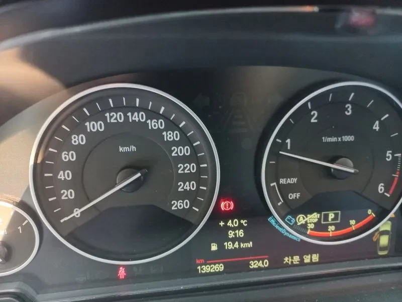 BMW 320 d, снимка 6 - Автомобили и джипове - 55142548