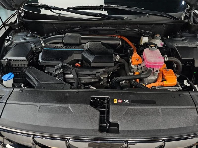 Hyundai Elantra Premium 2WD| 226к.с., снимка 6 - Автомобили и джипове - 56329821