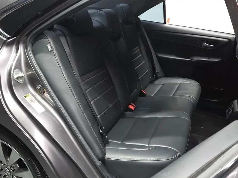 Toyota Camry 2.5XLE, снимка 12 - Автомобили и джипове - 56356606