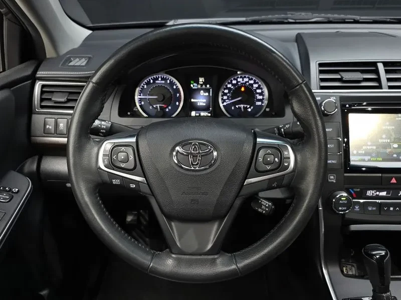 Toyota Camry 2.5XLE, снимка 14 - Автомобили и джипове - 56356606