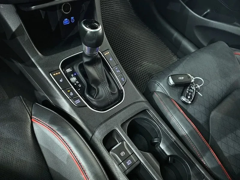Hyundai I30 Diesel 1.6 Premium | Mobile.bg � ����������� 9