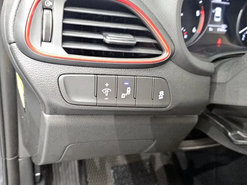 Hyundai I30 Diesel 1.6 Premium | Mobile.bg � ����������� 14