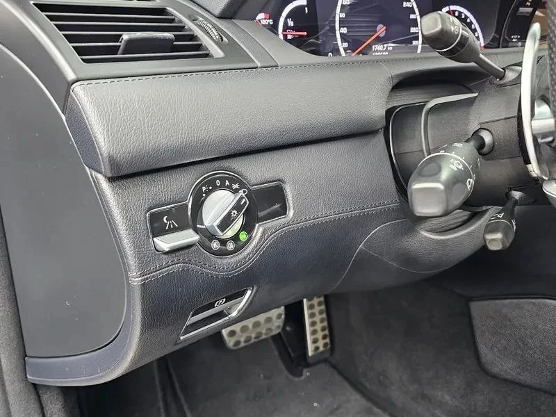 Mercedes-Benz CL 63 AMG, снимка 16 - Автомобили и джипове - 56740224