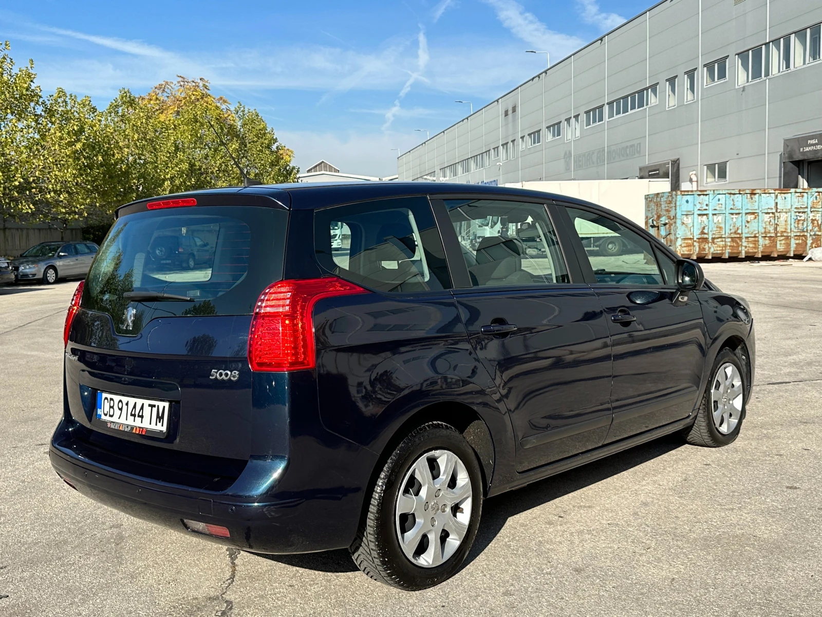 Peugeot 5008 1.6i 120к.с. 7 Места - изображение 4