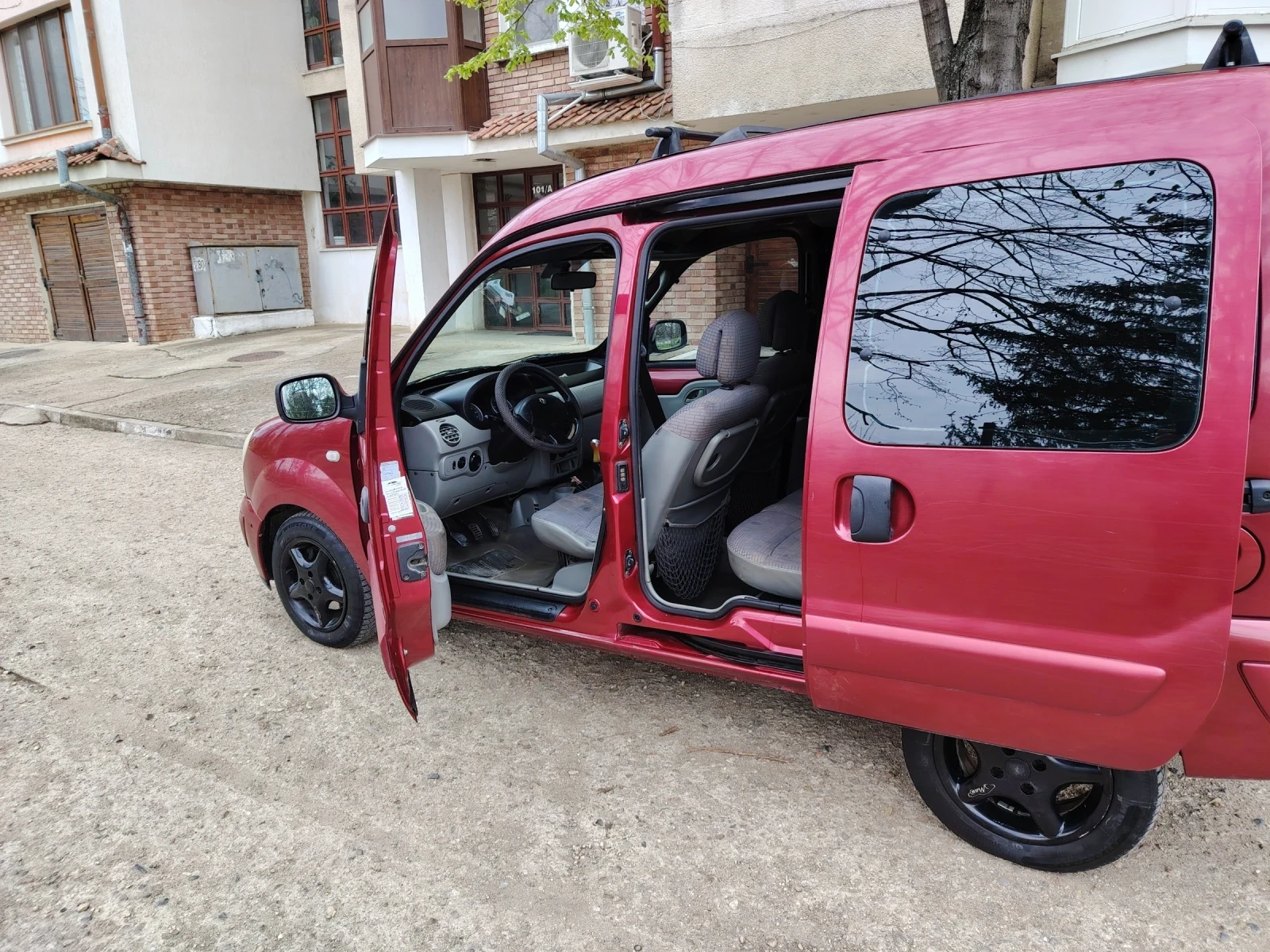 Renault Kangoo  - изображение 5