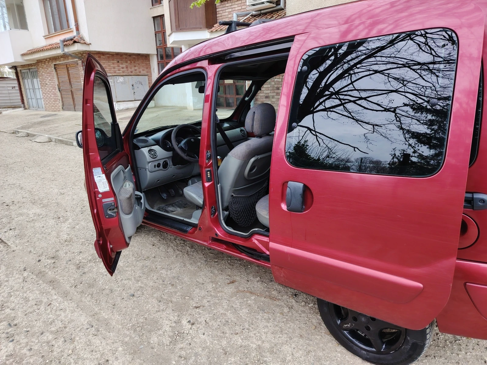 Renault Kangoo  - изображение 4