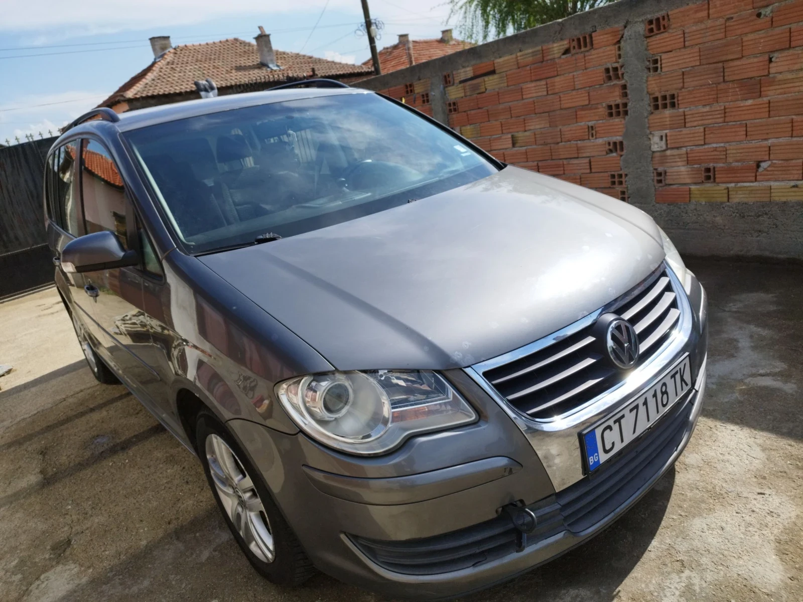 VW Touran Ван - изображение 2
