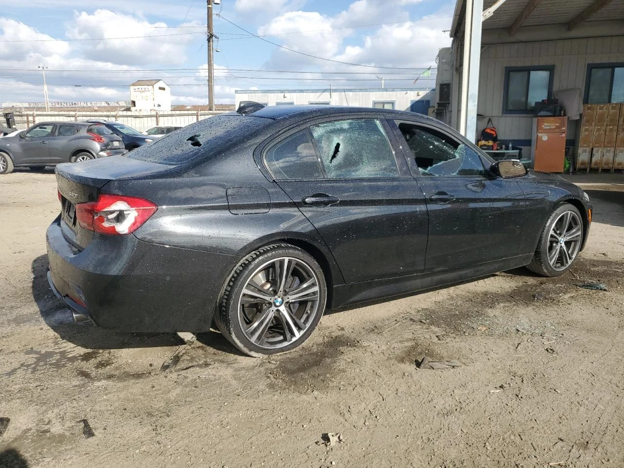 BMW 340  - изображение 4