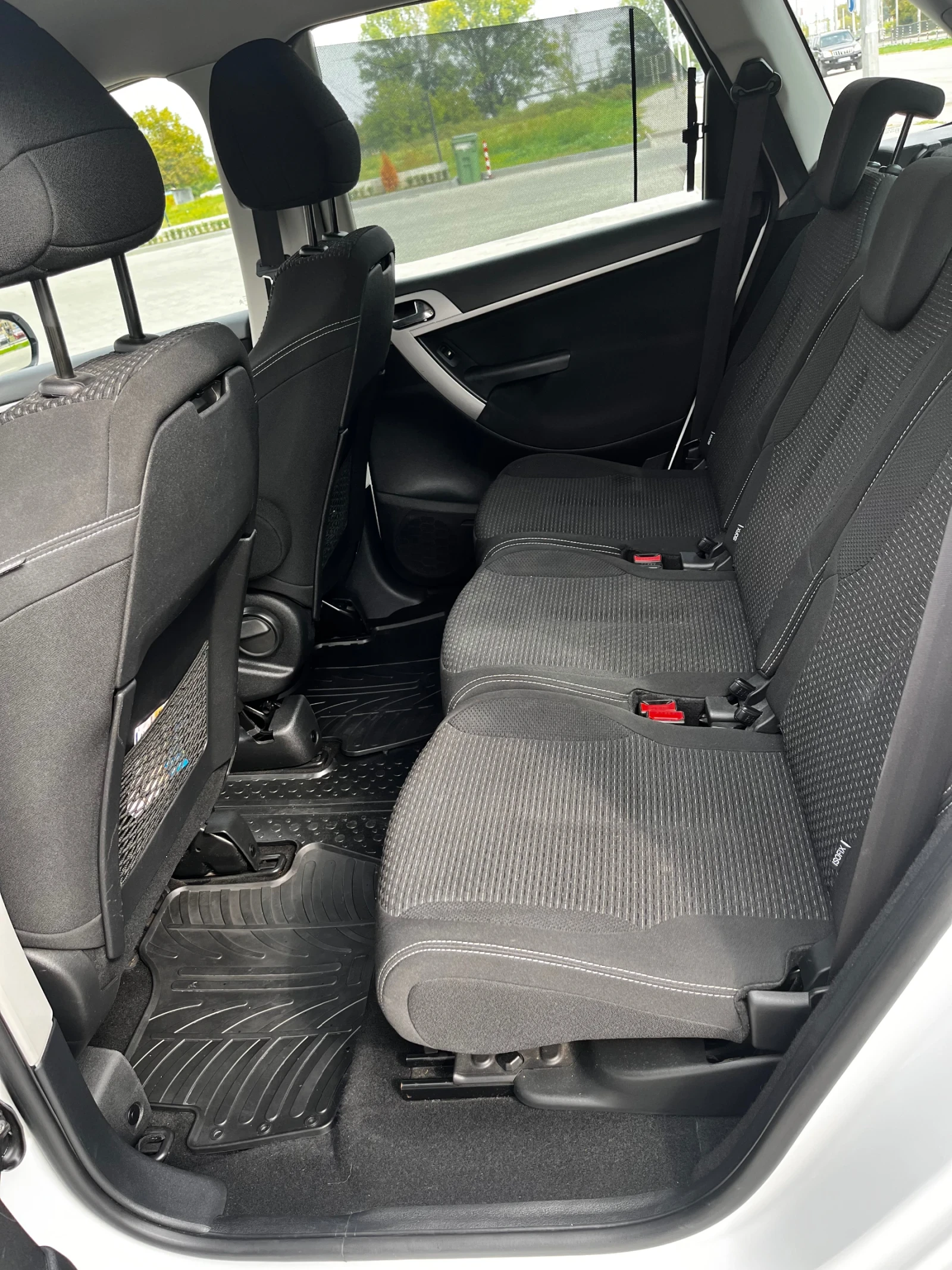 Citroen C4 Picasso  - изображение 9