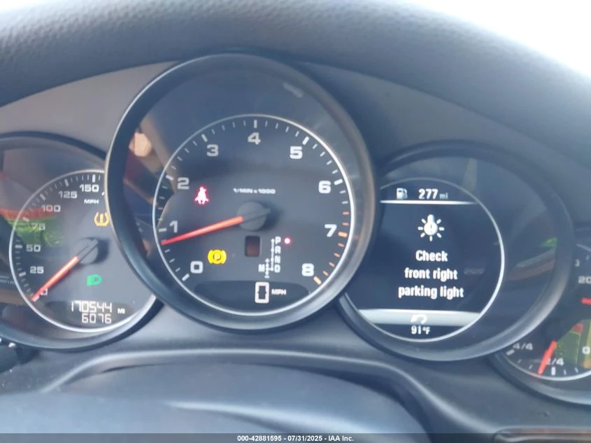 Porsche Panamera 4 ОБДУХВАНЕ/ПОДГРЕВИ/ПАНО - изображение 9