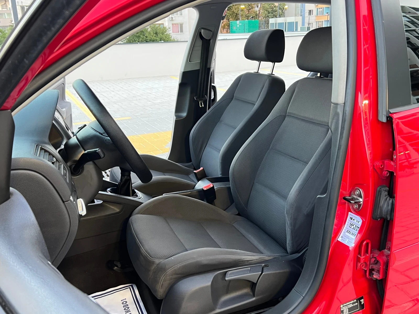 VW Golf 2.0 6-ск 2006г - изображение 9