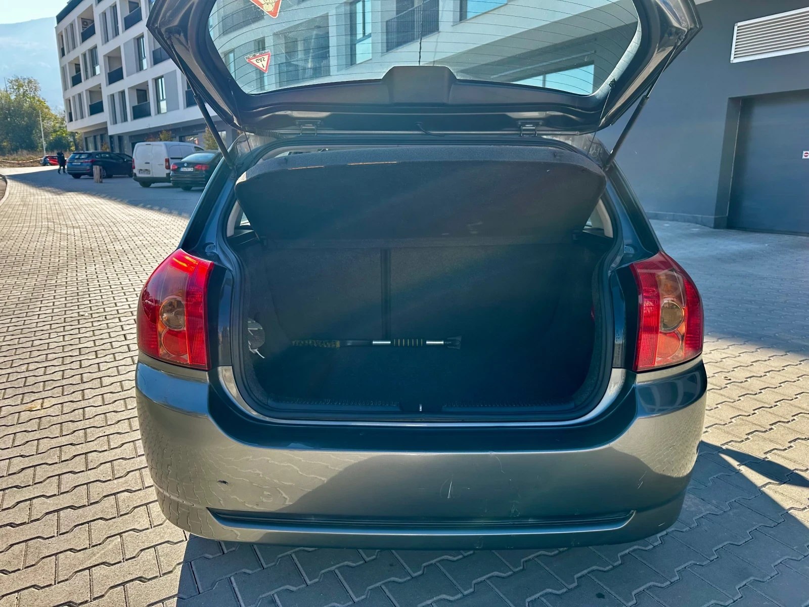 Toyota Corolla С газова уредба - изображение 9