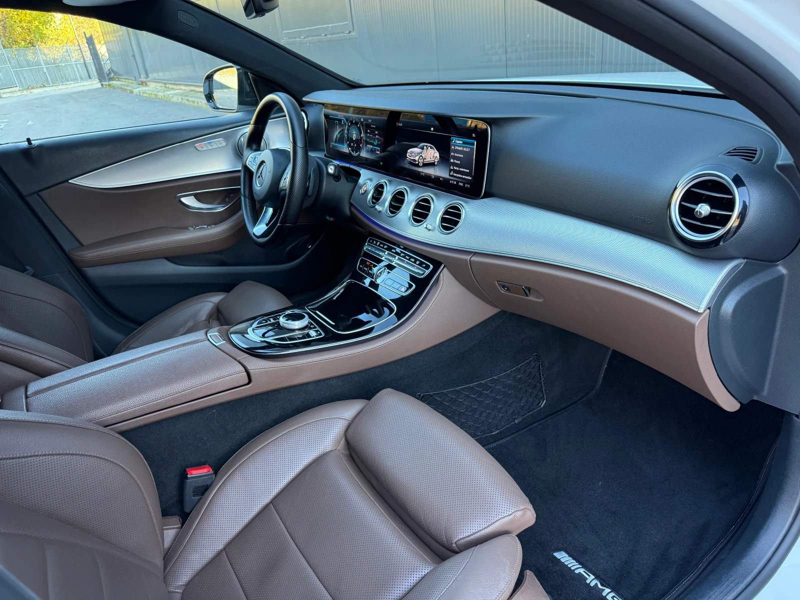 Mercedes-Benz E 220 ///AMG 63s Optic/FullDigitall/Ambient/Exclusive - изображение 9