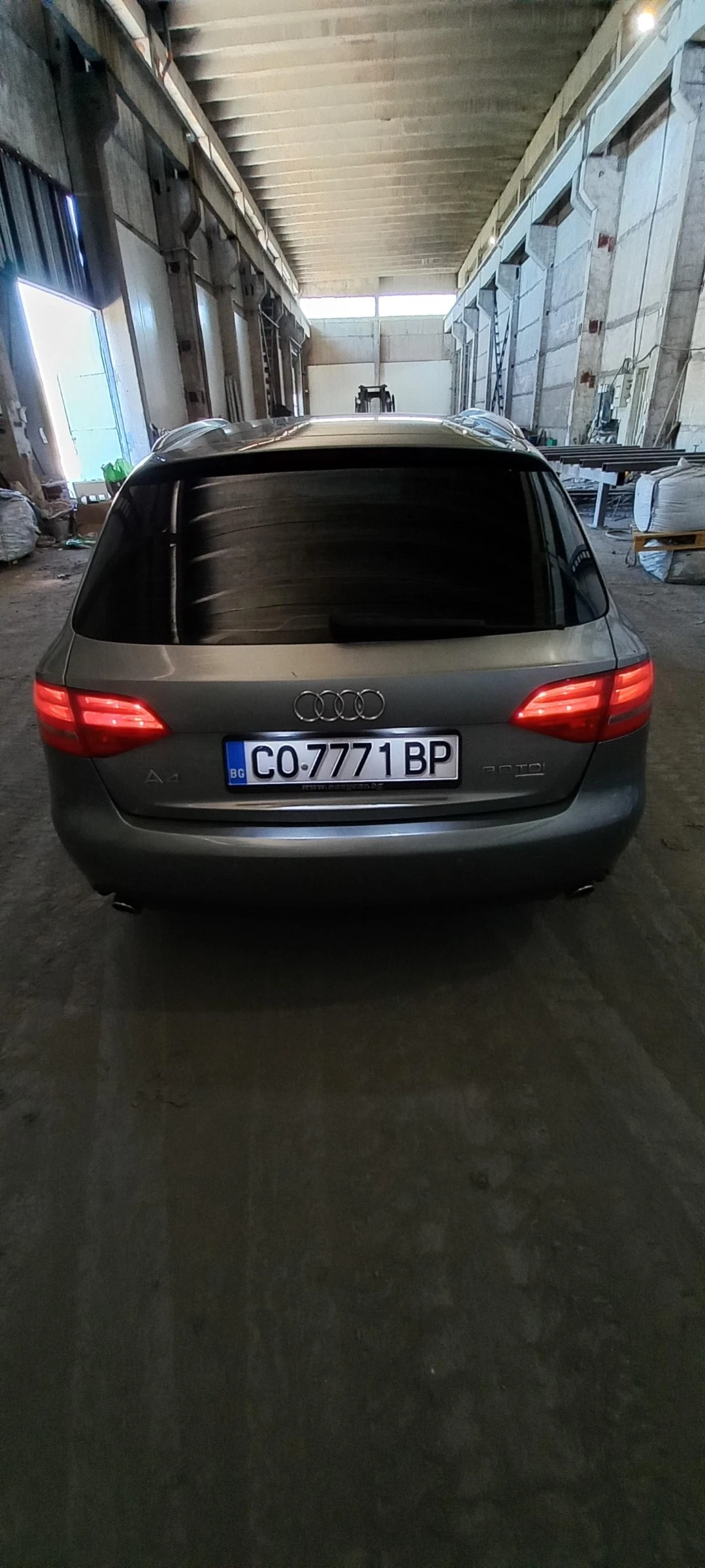 Audi A4 3.0 TDI Quatro Distronik, снимка 11 - Автомобили и джипове - 53042312