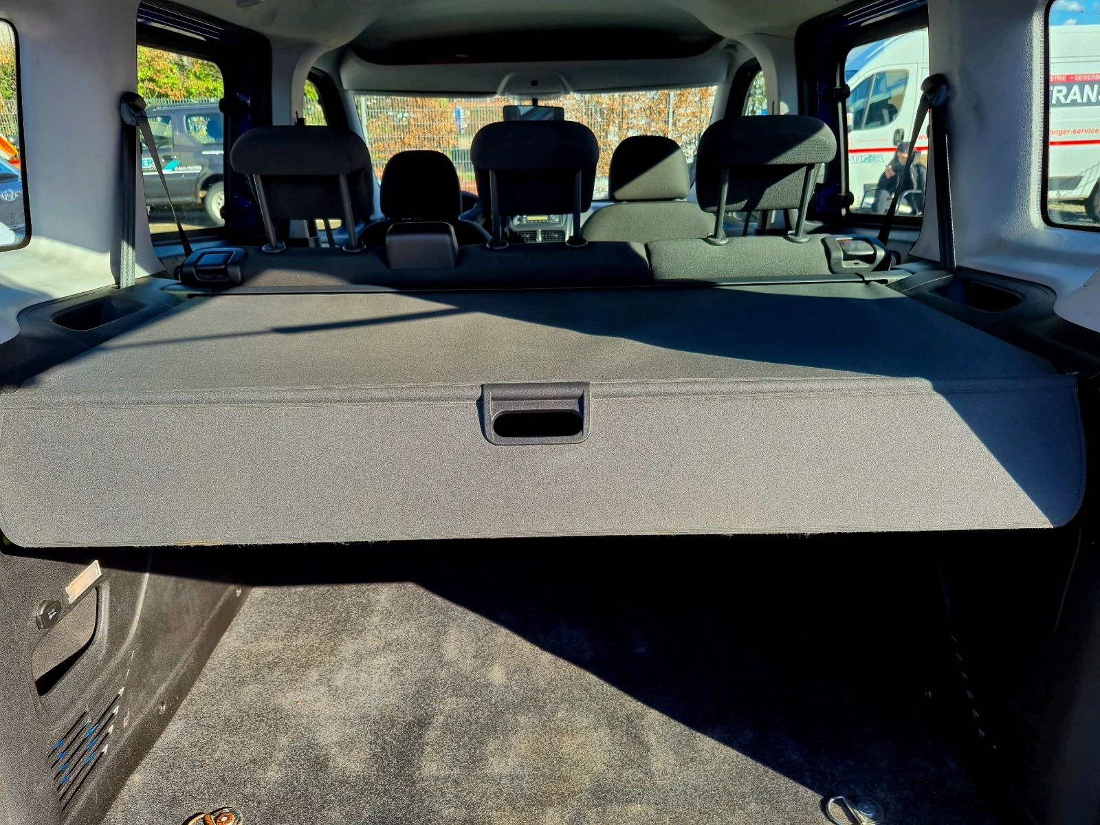 Opel Combo 1.3 CDTI 90kc, снимка 8 - Автомобили и джипове - 54209667