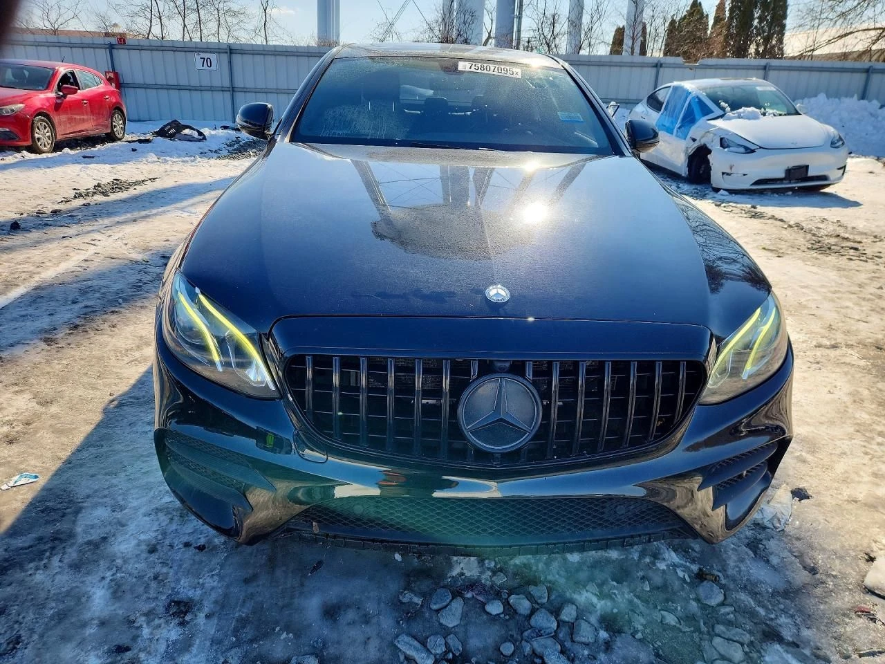 Mercedes-Benz E 300  - изображение 5