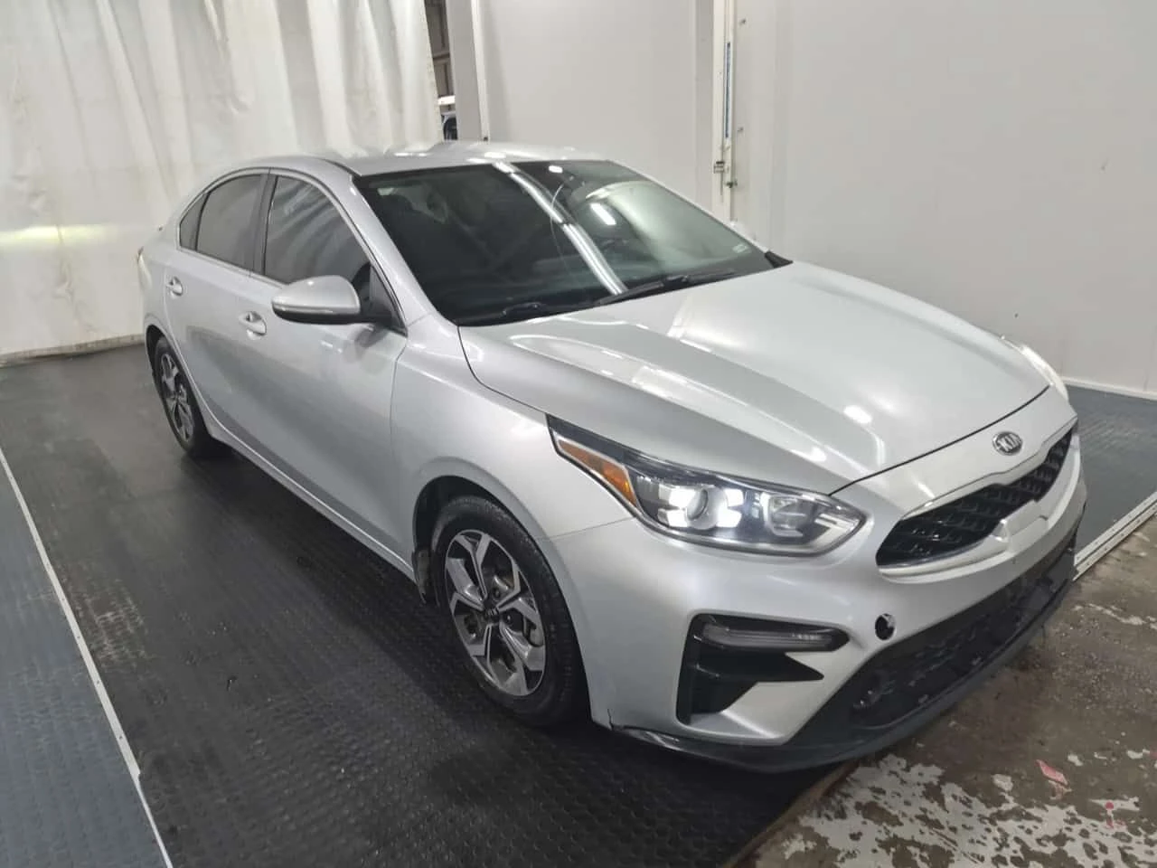 Kia Forte * EX * CARFAX * ���� �� �� | Mobile.bg � ����������� 3