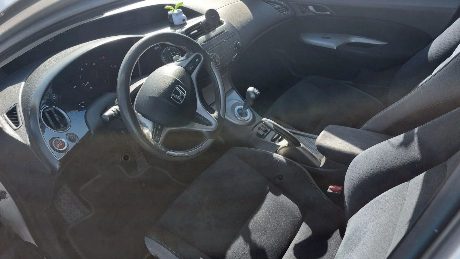 Honda Civic 1.8L I-VTEC газ/бензин, снимка 10 - Автомобили и джипове - 54727980