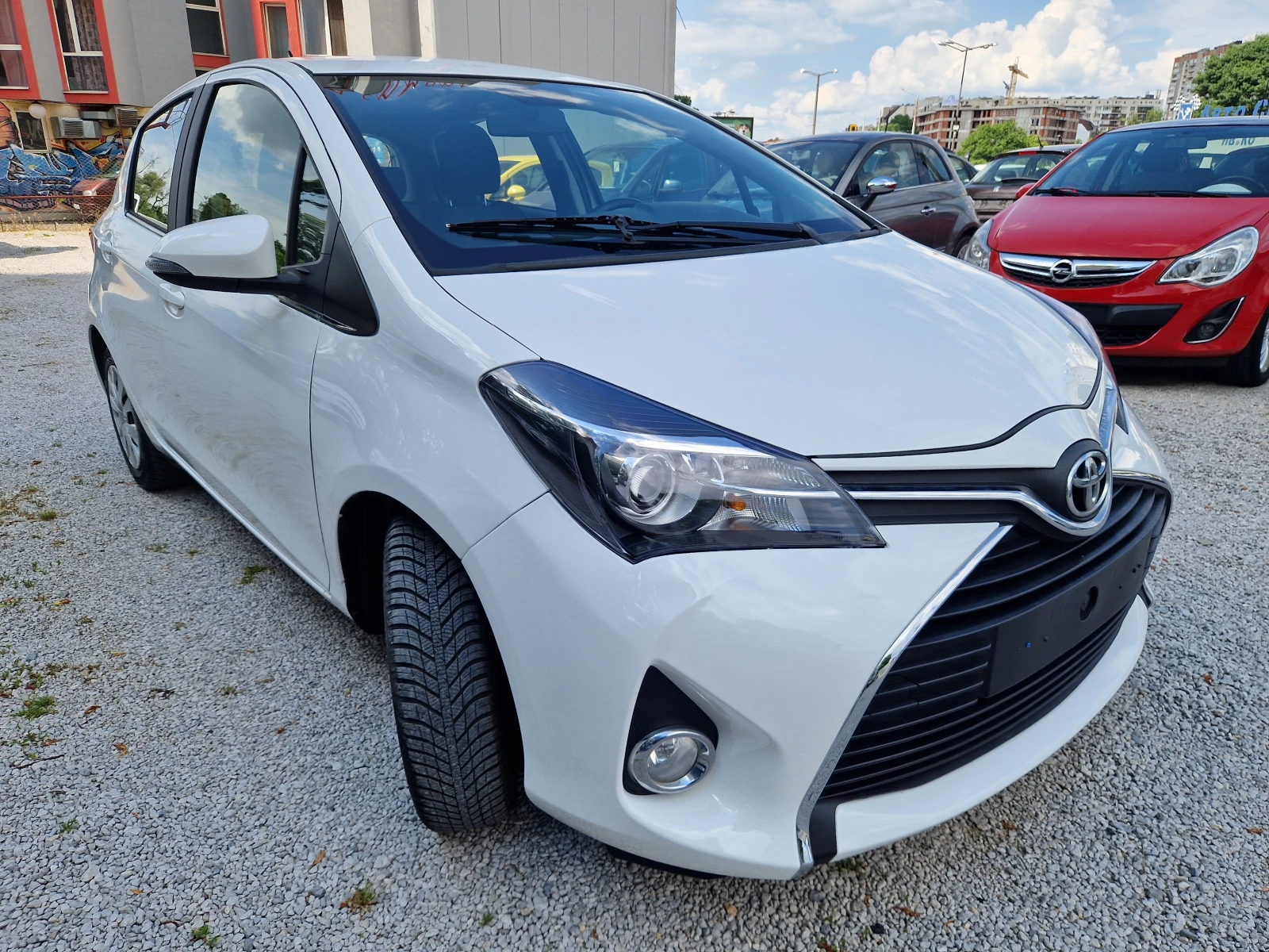 Toyota Yaris 1.4D4d/NAVI/6ск., снимка 3 - Автомобили и джипове - 54788835