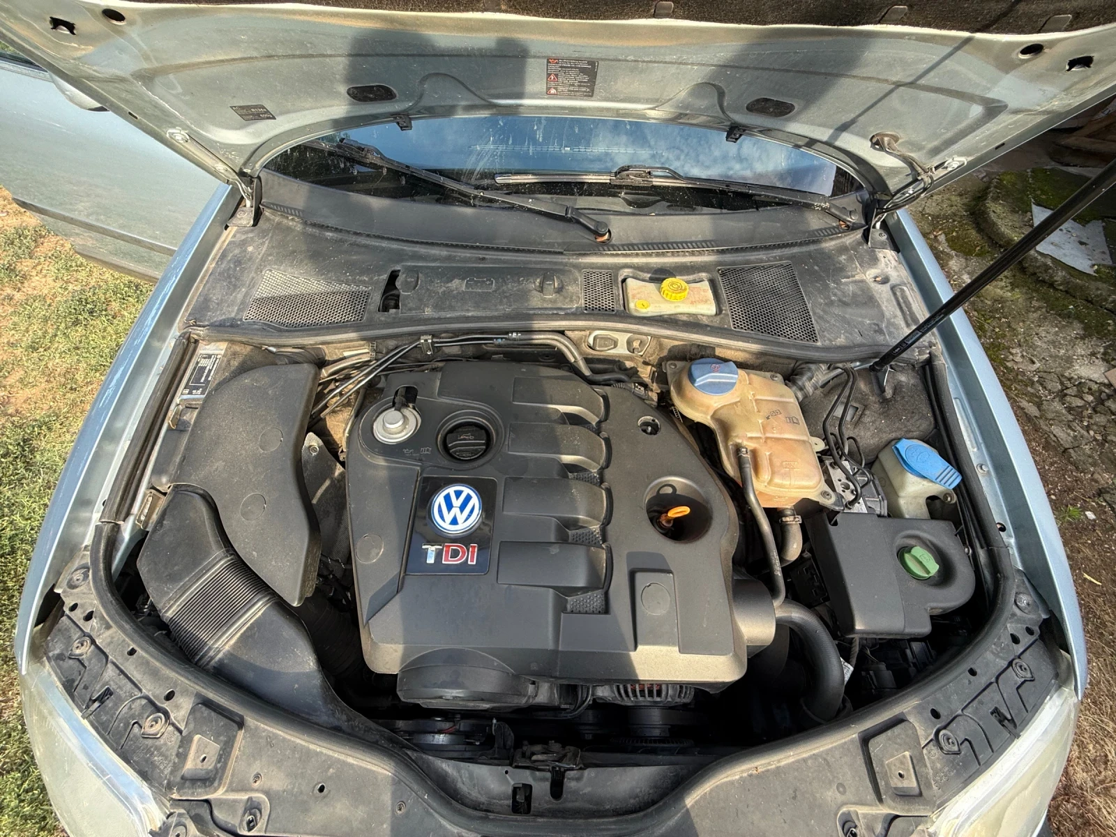 VW Passat, снимка 10 - Автомобили и джипове - 55137221
