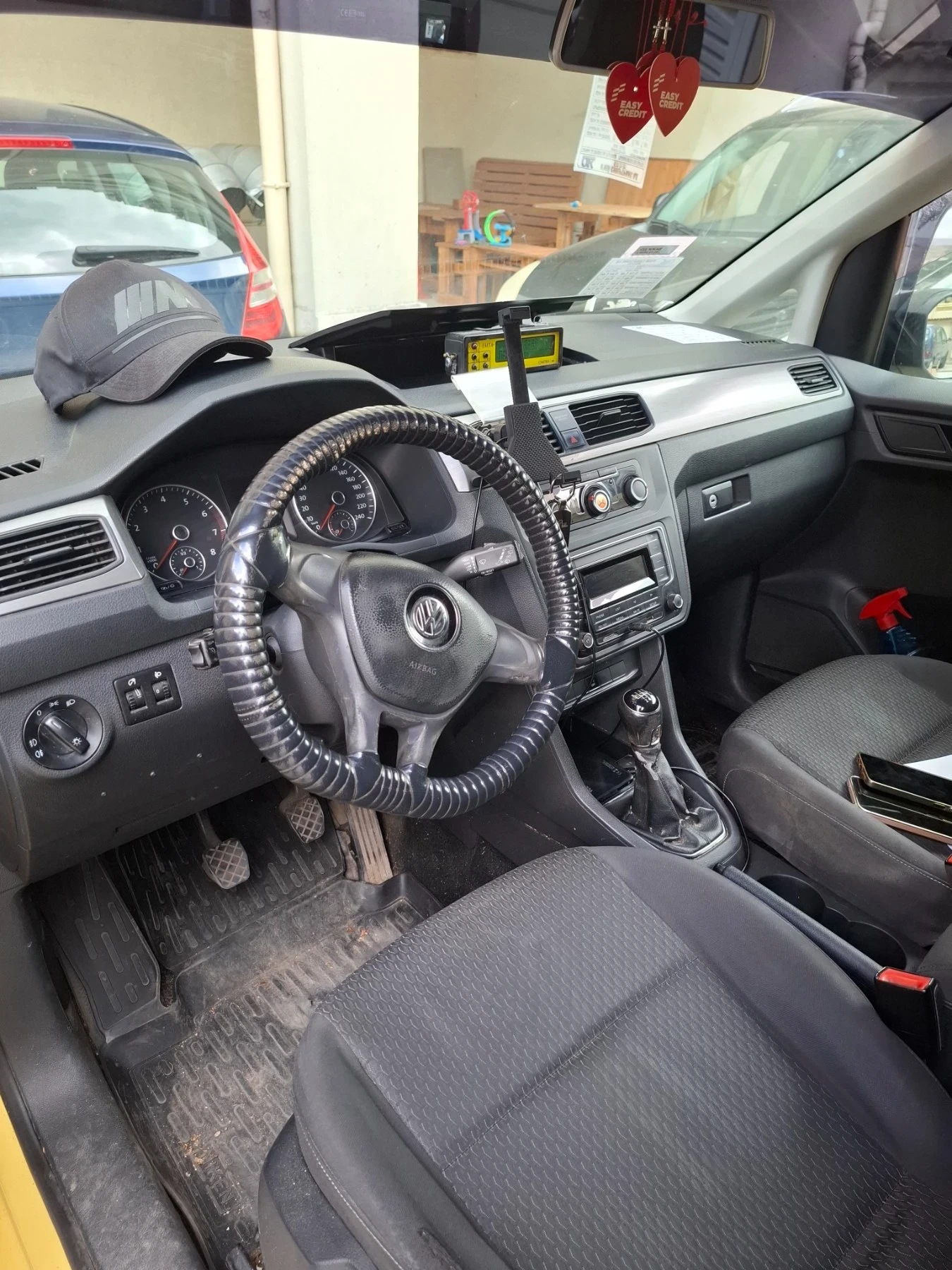 VW Caddy, снимка 3 - Автомобили и джипове - 55265400