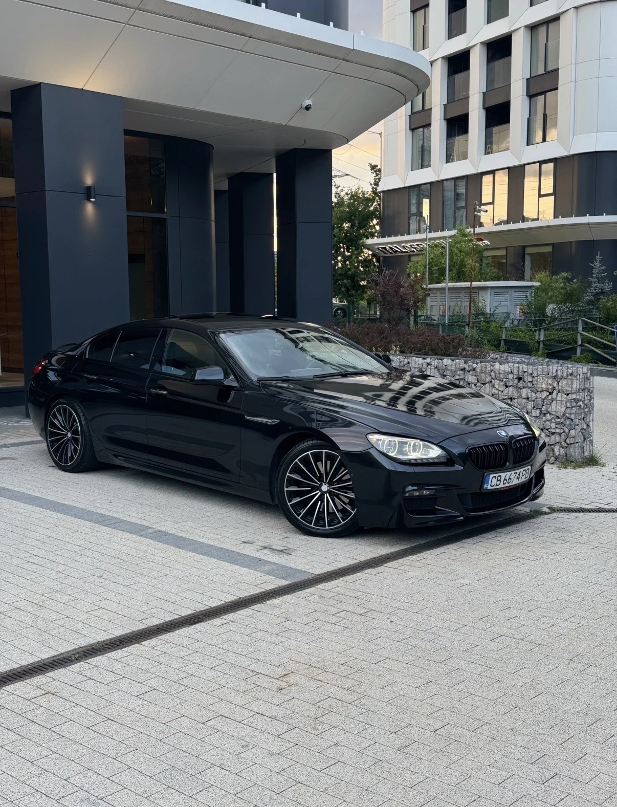 BMW 640 (313 кс) Steptronic, снимка 3 - Автомобили и джипове - 55465806