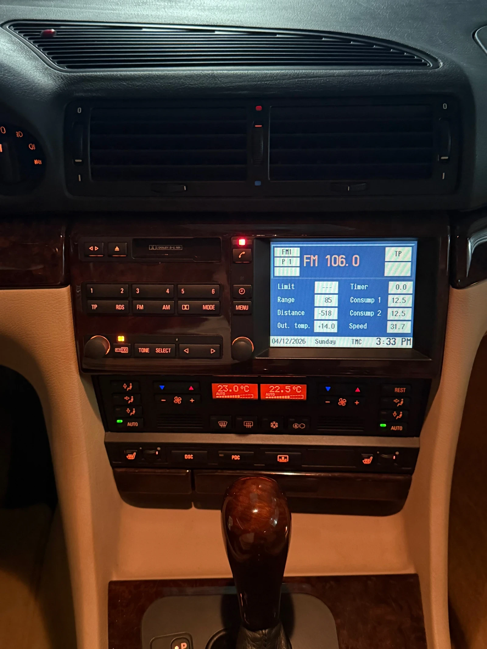 BMW 740 iA, снимка 8 - Автомобили и джипове - 55579878