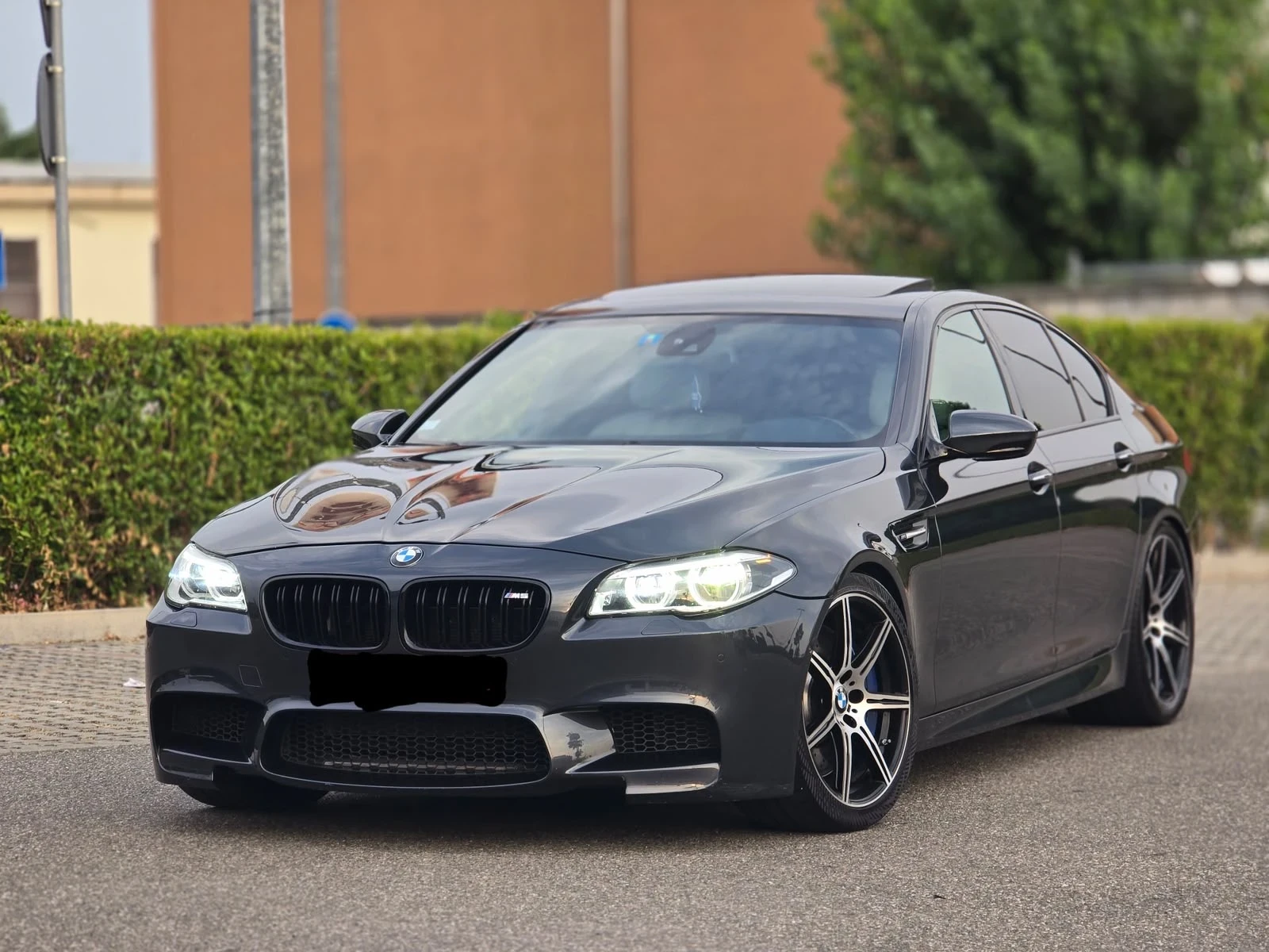 BMW M5