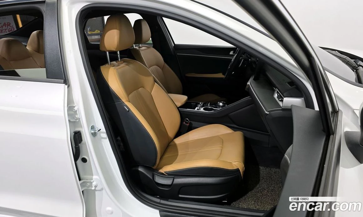 Kia K5 2.0 Trendy, снимка 12 - Автомобили и джипове - 55669029
