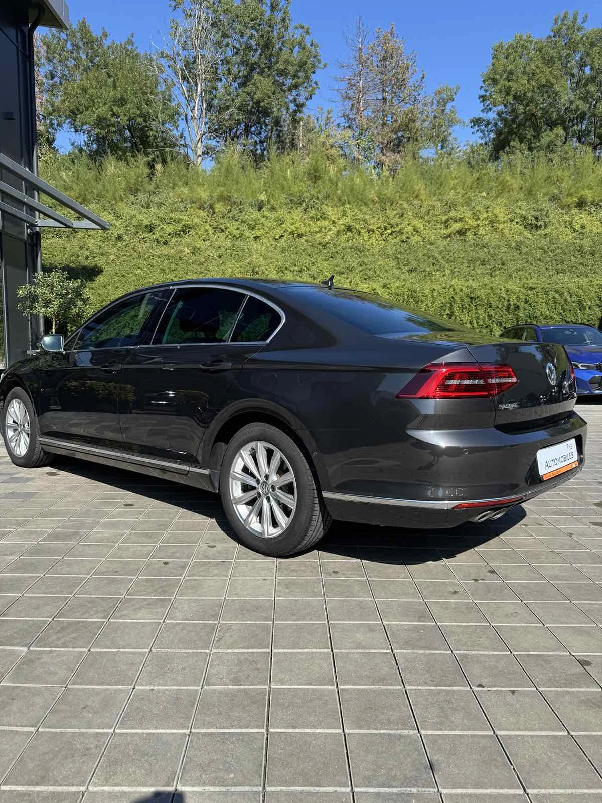 VW Passat Highline 4MOTION , снимка 6 - Автомобили и джипове - 56131409
