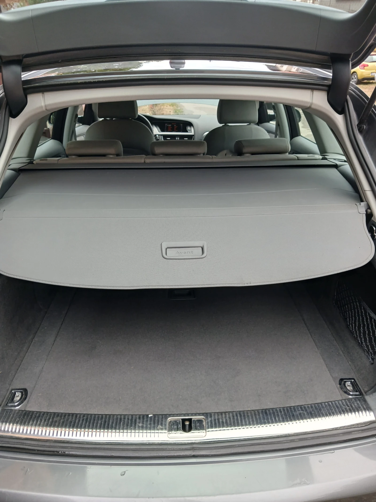 Audi A4 2.0 TDI 4?4, снимка 9 - Автомобили и джипове - 56684297