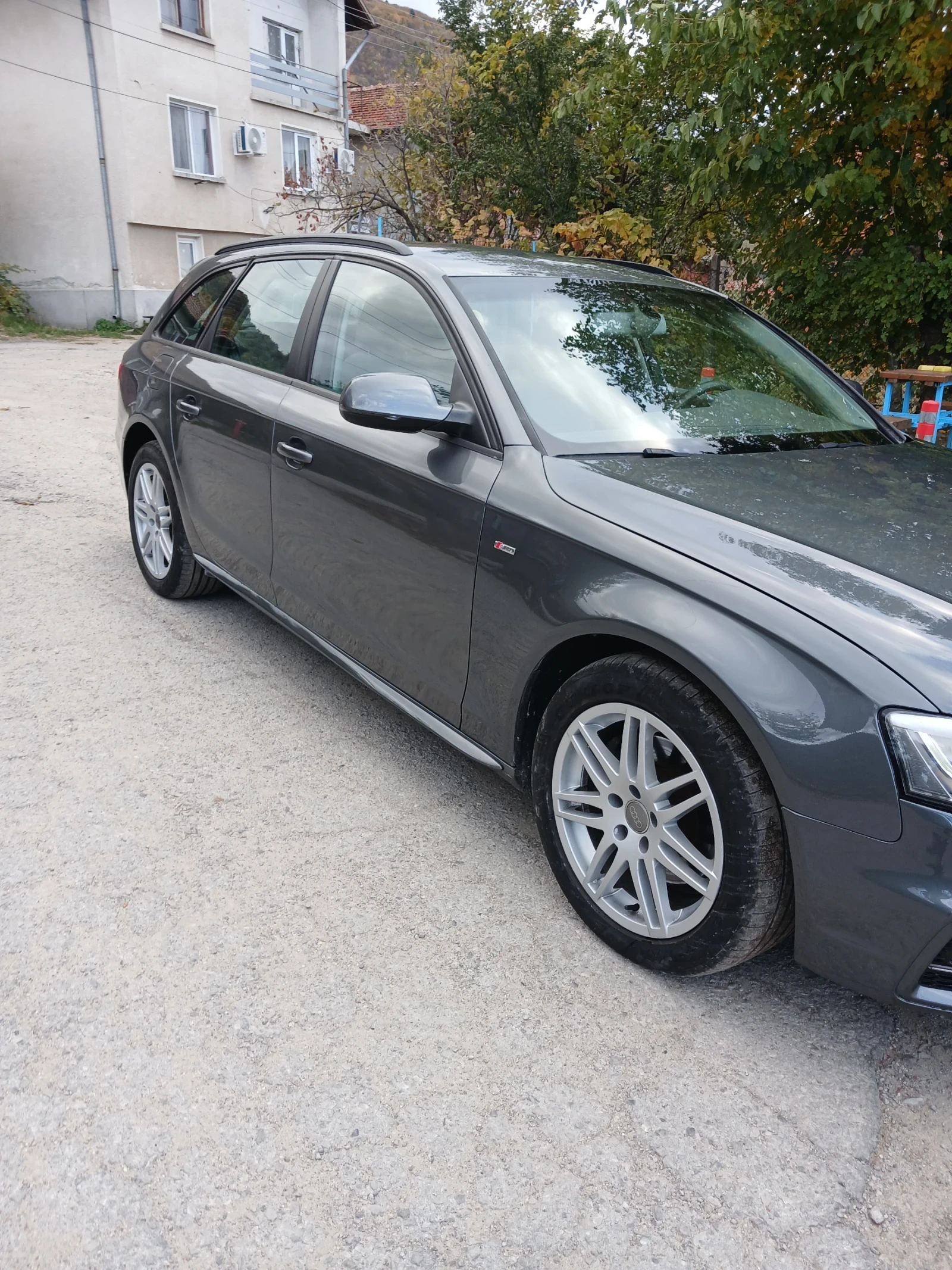Audi A4 2.0 TDI 4?4, снимка 3 - Автомобили и джипове - 56684297