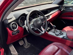 Alfa Romeo Stelvio Sport/CARFAX/ПОДГРЕВ/ПАНО/КЛИП/ФИНАНСИРАНЕ, снимка 6