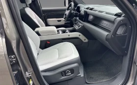 Land Rover Defender 130 P400 = X-Dynamic SE = 8 Seats Гаранция - 97166 € / 190040.18 лв. - 31587132 7