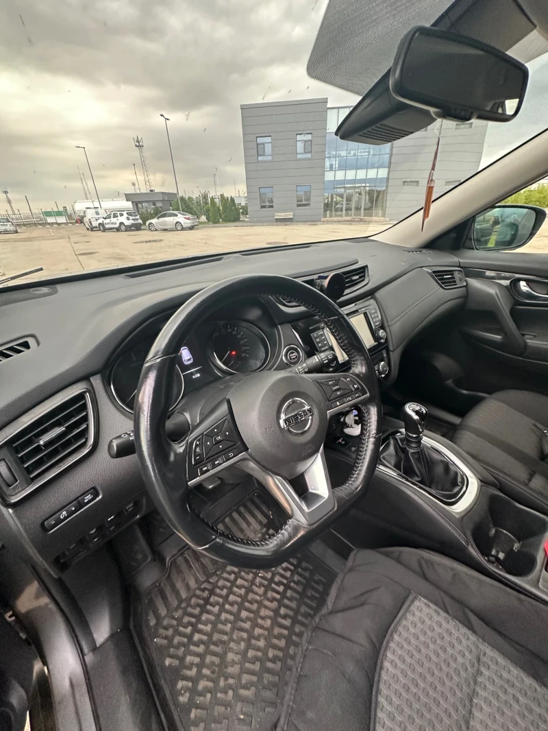 Nissan X-trail 1.7 , снимка 7 - Автомобили и джипове - 51358934