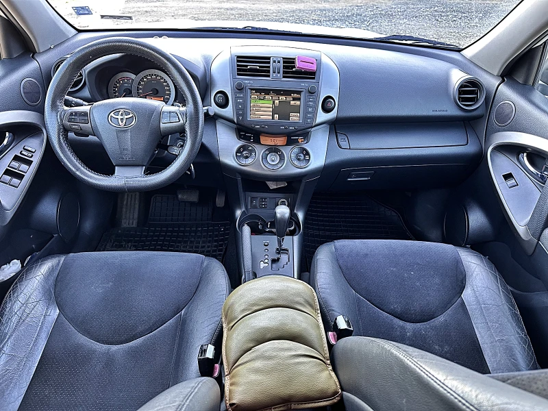 Toyota Rav4 2.2!!!AUTOMAT!!!FULL!!!, снимка 9 - Автомобили и джипове - 52159374