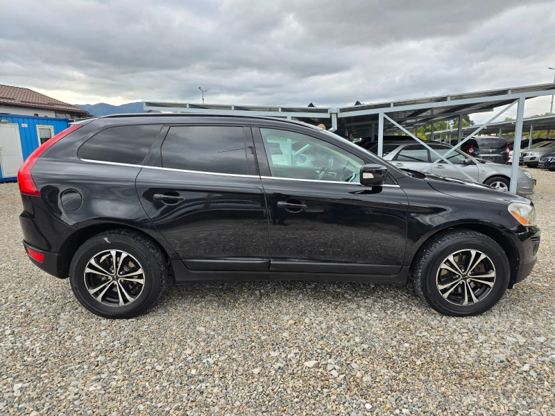 Volvo XC60 2.4 D АВТОМАТИК 205кс, снимка 6 - Автомобили и джипове - 52232071