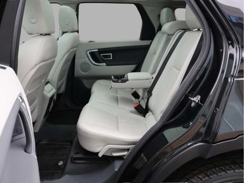 Land Rover Discovery Sport * HSE AWD CERTIFIED * ACCIDENT FREE* LAND ROVER MA, снимка 14 - Автомобили и джипове - 52866355