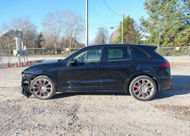 Porsche Cayenne, снимка 6 - Автомобили и джипове - 48984643